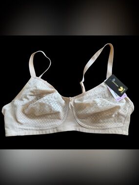 Wacoal Soft Beige Eyelet Unlined Wireless Bra